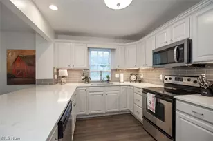 822 Timberline Trail, Northfield, OH 44067 - Photo 12