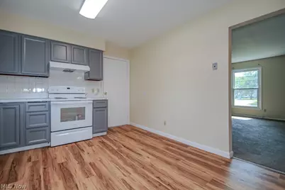 4296 & 4300 Lorwood Drive, Stow, OH 44224 - Photo 8