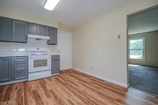 4296 & 4300 Lorwood Dr, Stow, OH 44224 - Photo 8