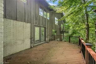 246 Windward Dr, Elyria, OH 44035 - Photo 4