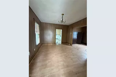 1012 E 72nd Street, Loveland, OH 44103 - Photo 4