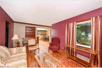 490 Bonshire Road, Akron, OH 44319 - Photo 6