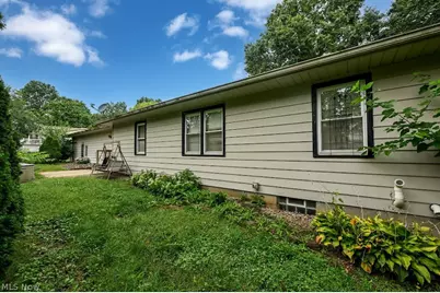 490 Bonshire Road, Akron, OH 44319 - Photo 20