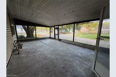 101 McConnell Street, Uhrichsville, OH 44683 - Photo 30