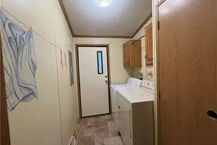 101 McConnell St, Uhrichsville, OH 44683 - Photo 26