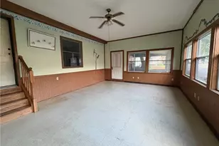 101 McConnell St, Uhrichsville, OH 44683 - Photo 4