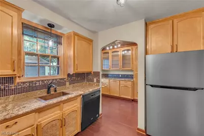 3675 Avalon Road, Huber Heights, OH 44120 - Photo 12