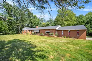 355 S Chillicothe Rd, Aurora, OH 44202 - Photo 2