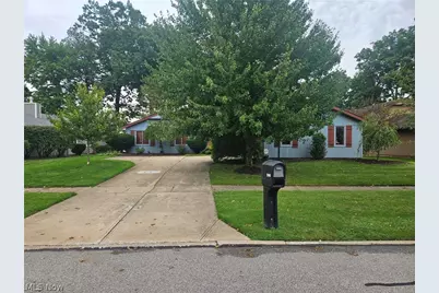 1240 Surfside Circle, Aurora, OH 44202 - Photo 2