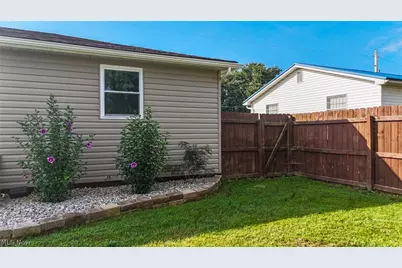 20 Suzanne Street, Little Hocking, OH 45742 - Photo 30