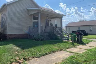 420 5th Street E, Uhrichsville, OH 44683 - Photo 2