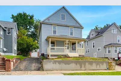 2121 10th Street SW, Akron, OH 44314 - Photo 2