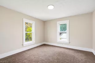 2121 10th St SW, Akron, OH 44314 - Photo 14