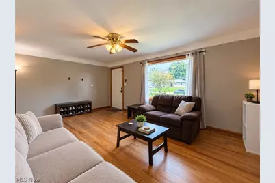 2064 Innwood Drive, Austintown, OH 44515 - Photo 4