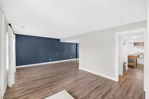 2040 Carlile Dr, Uniontown, OH 44685 - Photo 16