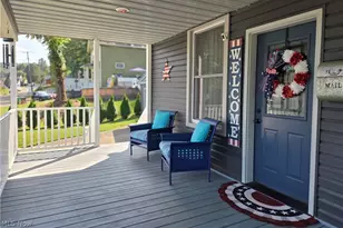220 S Wardell St, Uhrichsville, OH 44683 - Photo 10