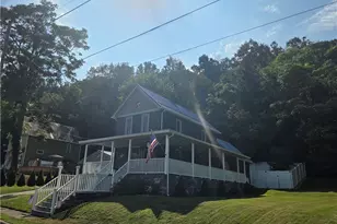 220 S Wardell St, Uhrichsville, OH 44683 - Photo 2