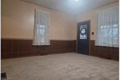 220 S Wardell Street, Uhrichsville, OH 44683 - Photo 28