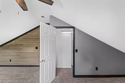 3071 Farmdale Road, Akron, OH 44312 - Photo 20