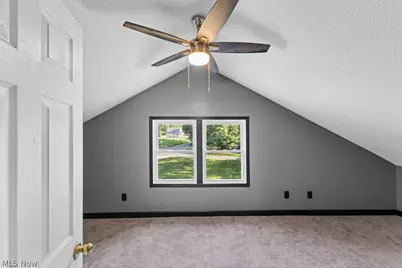 3071 Farmdale Road, Akron, OH 44312 - Photo 16
