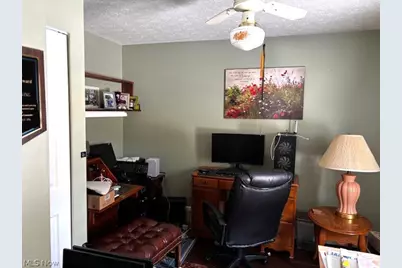 10060 Broadview Road, Grandview Heights, OH 44147 - Photo 6