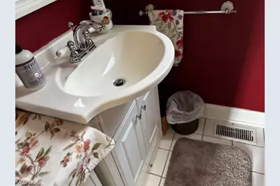 10060 Broadview Road, Grandview Heights, OH 44147 - Photo 14