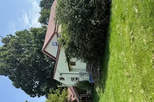9523 E Center St, Windham, OH 44288 - Photo 4