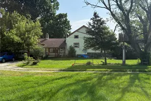 9523 E Center St, Windham, OH 44288 - Photo 2