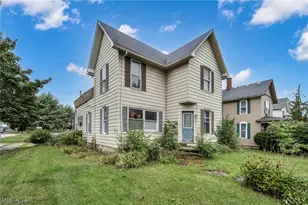24 S Main St, Willard, OH 44890 - Photo 2