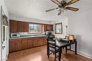 102 Wagner Ave, Bellaire, OH 43906 - Photo 6