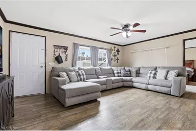 2445 Columbus-Lancaster Road NW #246, Lancaster, OH 43130 - Photo 6