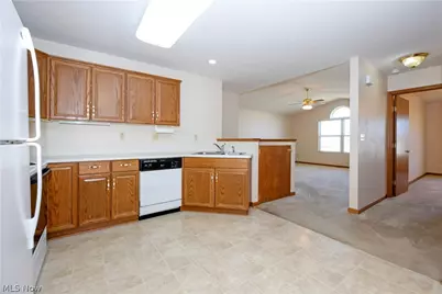 3082 Bayberry Cove, Wooster, OH 44691 - Photo 10