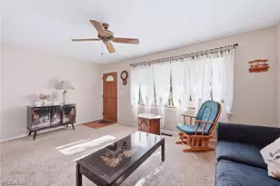 238 Marcia Dr, Austintown, OH 44515 - Photo 18