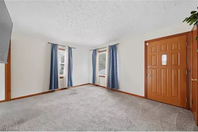 788 E Archwood Avenue, Akron, OH 44306 - Photo 4