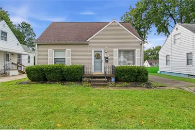788 E Archwood Avenue, Akron, OH 44306 - Photo 1