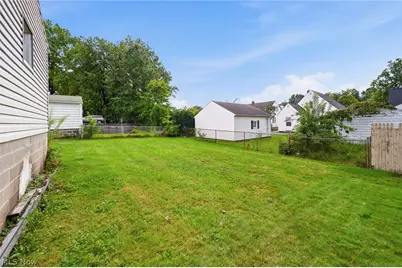 788 E Archwood Avenue, Akron, OH 44306 - Photo 16