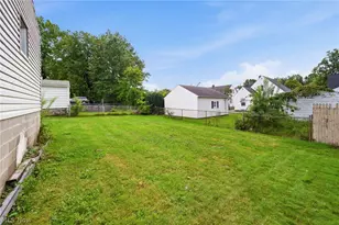 788 E Archwood Ave, Akron, OH 44306 - Photo 16
