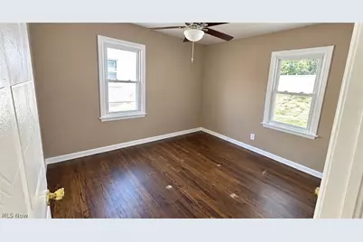 1193 Greenwood Avenue, Akron, OH 44320 - Photo 2