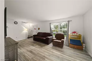 9545 Greenmeadow Rd, Windham, OH 44288 - Photo 6
