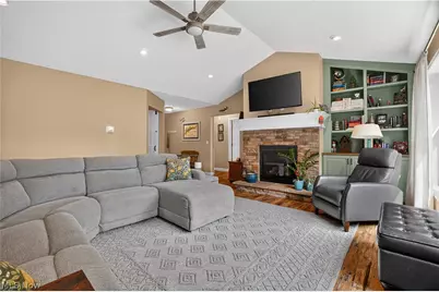 1110 Evening Star Drive, Roaming Shores, OH 44085 - Photo 10