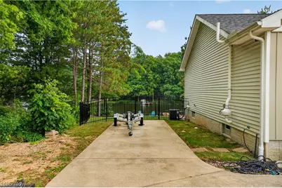 1110 Evening Star Drive, Roaming Shores, OH 44085 - Photo 48
