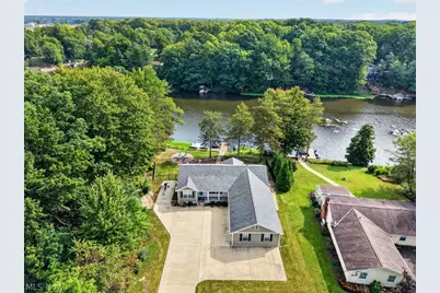 1110 Evening Star Drive, Roaming Shores, OH 44085 - Photo 2