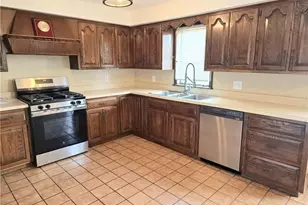509 Sexton St, Struthers, OH 44471 - Photo 8