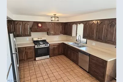 509 Sexton Street, Struthers, OH 44471 - Photo 10