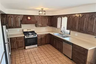 509 Sexton St, Struthers, OH 44471 - Photo 10