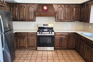 509 Sexton St, Struthers, OH 44471 - Photo 6