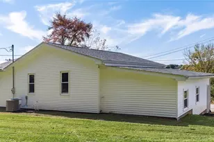 138 Juanita Dr, South Zanesville, OH 43701 - Photo 32