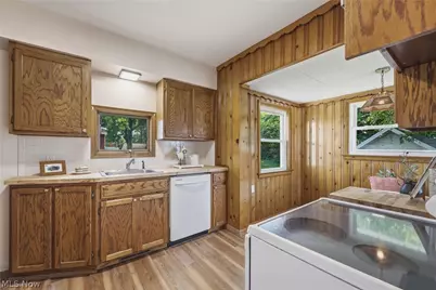 1916 29th Street NW, Canton, OH 44709 - Photo 24