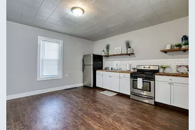 1924 Rowley Avenue, Loveland, OH 44109 - Photo 8