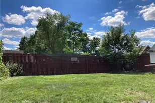 2833 Daleford Ave NE, Canton, OH 44705 - Photo 6